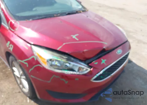 2016 Ford Focus Se z USA, uszkodzony, nr VIN 1FADP3F22GL370999